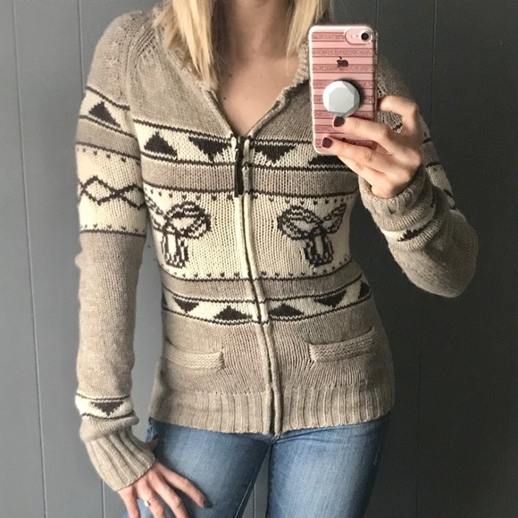 TNA SEA TO SKY SWEATER - Picture 1 of 6